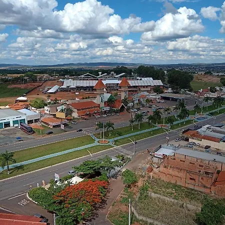 Piazza Caldas Com Acesso Gratuito Acqua Park Diroma Caldas Novas Exterior photo